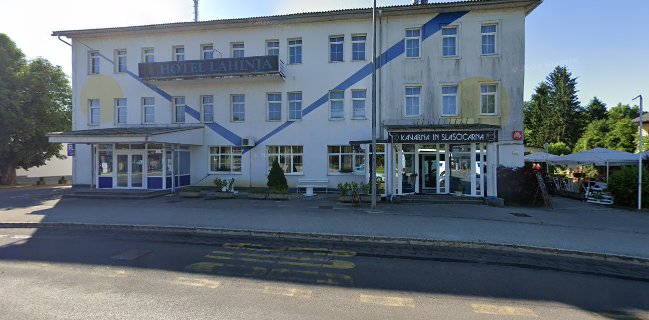 Kavarna in slaščičarna SWEET & RICH