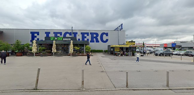 Jurčkova Cesta 225, 1000 Ljubljana