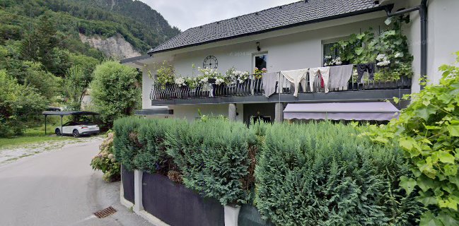 Zox, Gostinstvo, Turizem, Trgovina In Storitv Jesenice D.O.O.