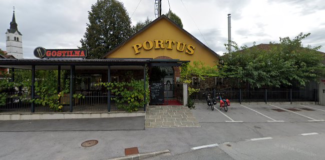 Gostilna in Pizzeria Portus - Gastronomija in gostinstvo