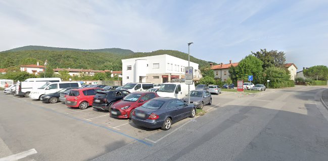 Uni bar Mladen Vukmirović,S.P.