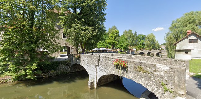Grajska kavarna in slaščičarna, Villa de casa