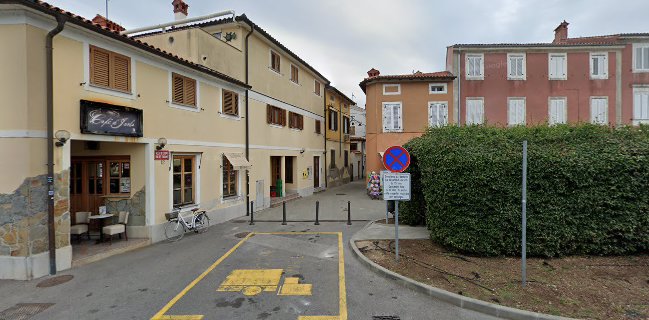 The Wall pub - Luka Vardić, s.p.